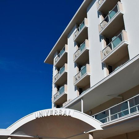 Hotel Universal Μπελάρια-Ιτζέα Μαρίνα Εξωτερικό φωτογραφία